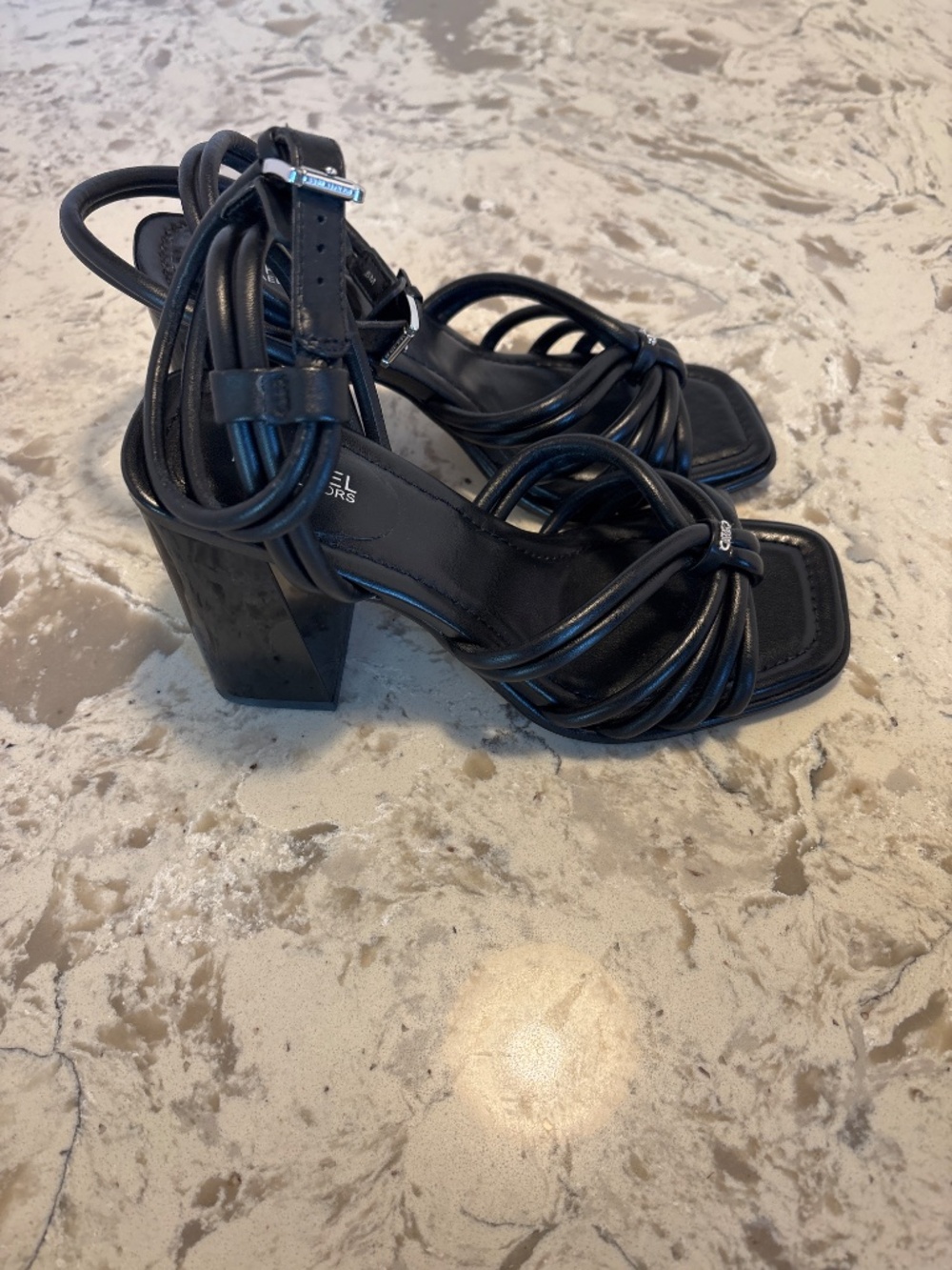 Michael Kors Black Leather Astra Sandals Knotted Straps Block Heel Sz 6 M - Picture 4 of 6